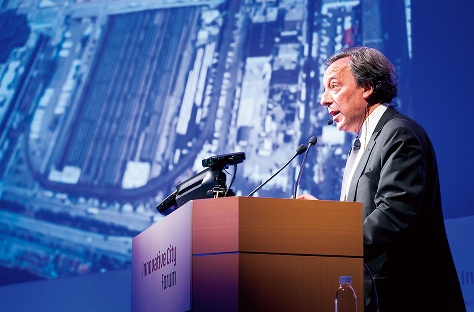 Michael Kimmelman